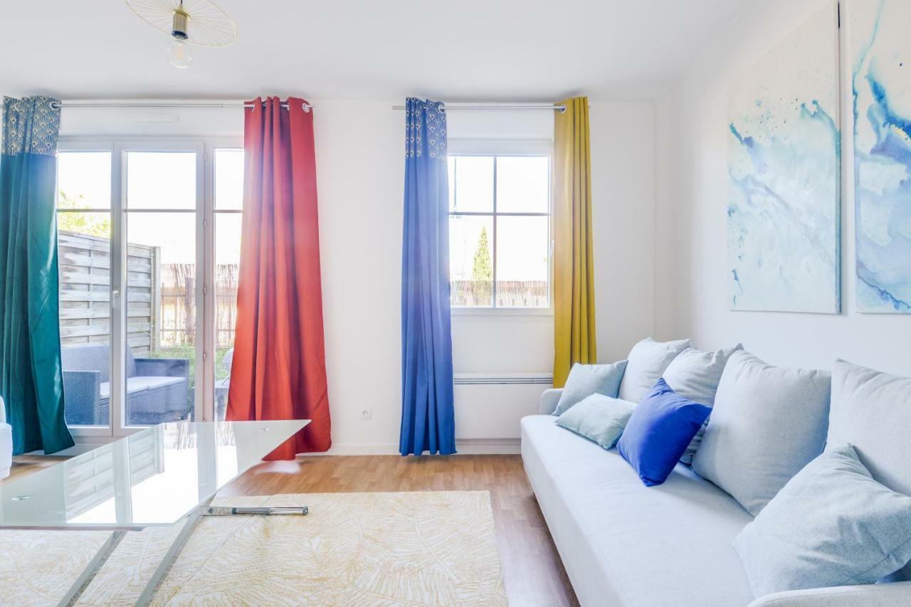 Water Color - Sdp Apartment Magny-le-Hongre Bagian luar foto