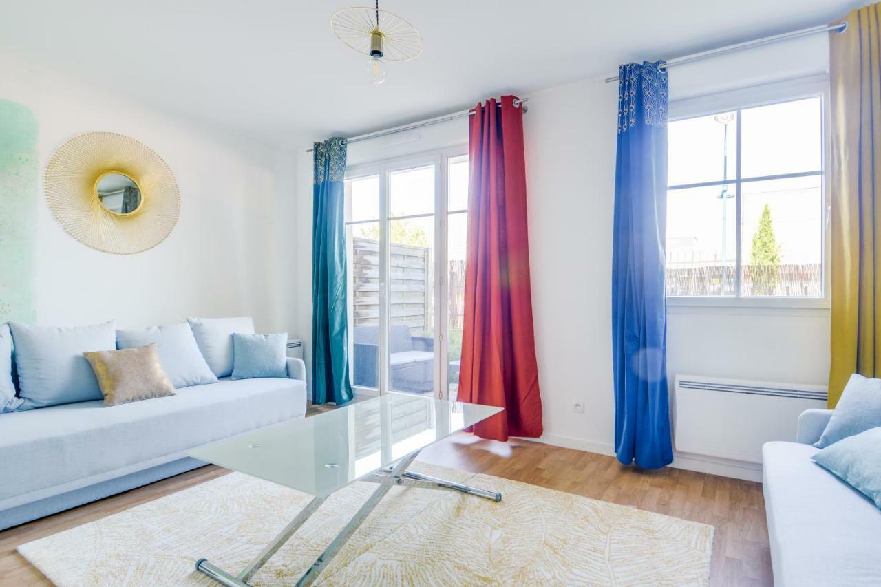Water Color - Sdp Apartment Magny-le-Hongre Bagian luar foto